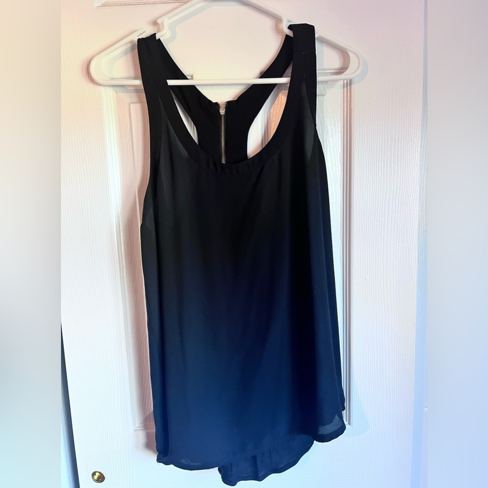Adorable black dress tank. Cute gold zipper down the back.